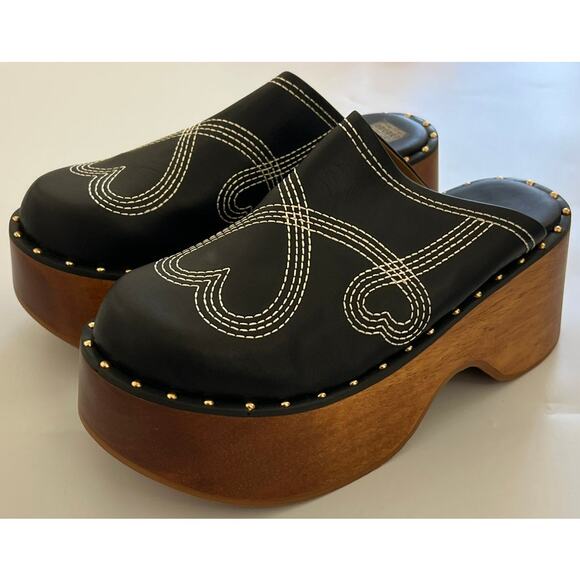 FARM Rio Black Sandals with Brown Platform - Picture 4 of 12